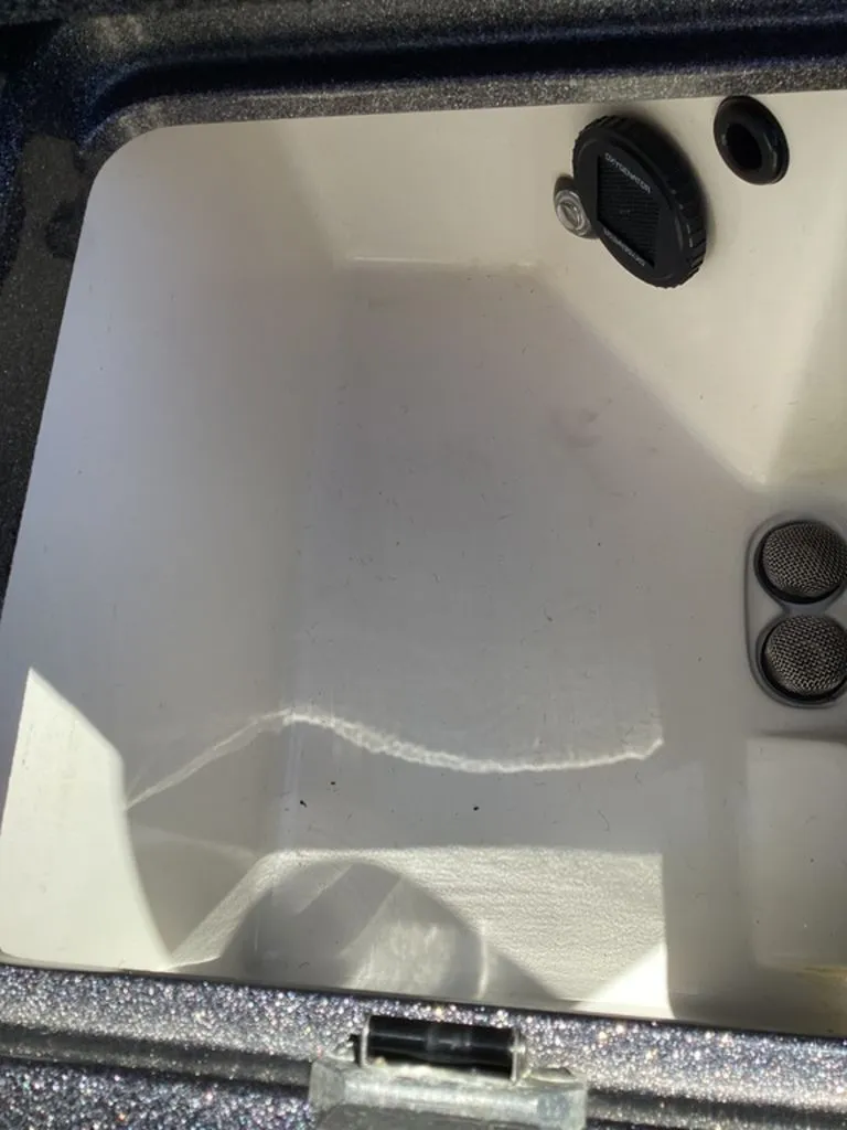 Slide: The Image of Ranger Z520R 2025 - 43