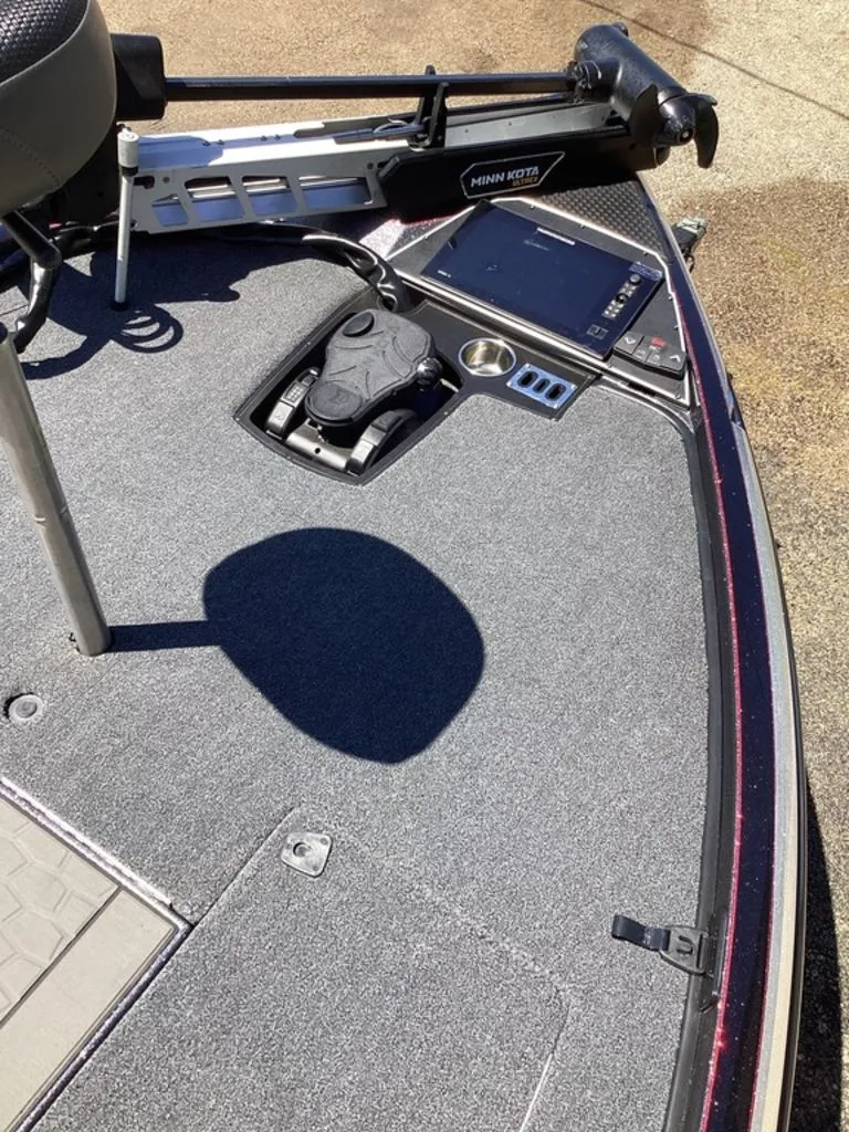 Slide: The Image of Ranger Z520R 2025 - 71