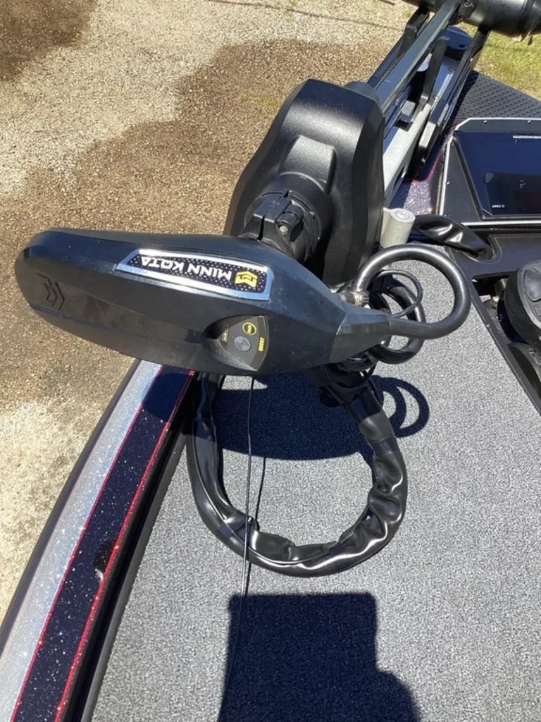 Slide: The Image of Ranger Z520R 2025 - 72