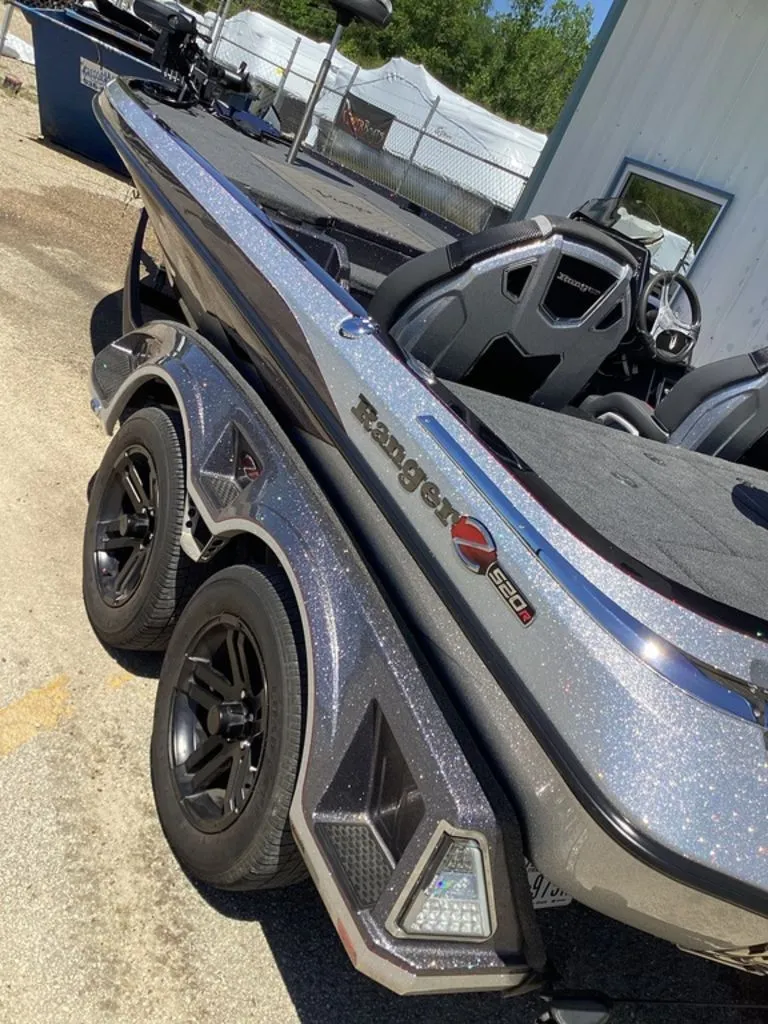 Slide: The Image of Ranger Z520R 2025 - 84