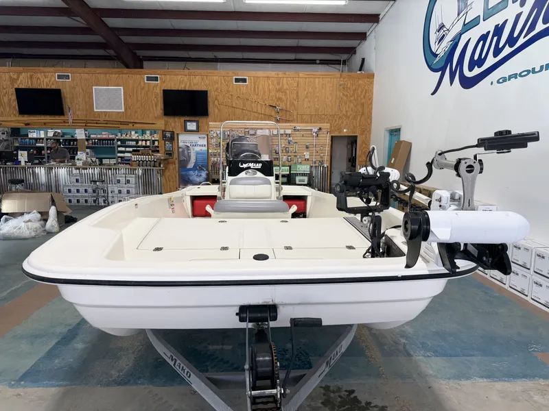 Slide: The Image of Mako Pro Skiff 17 CC 2022 - 7