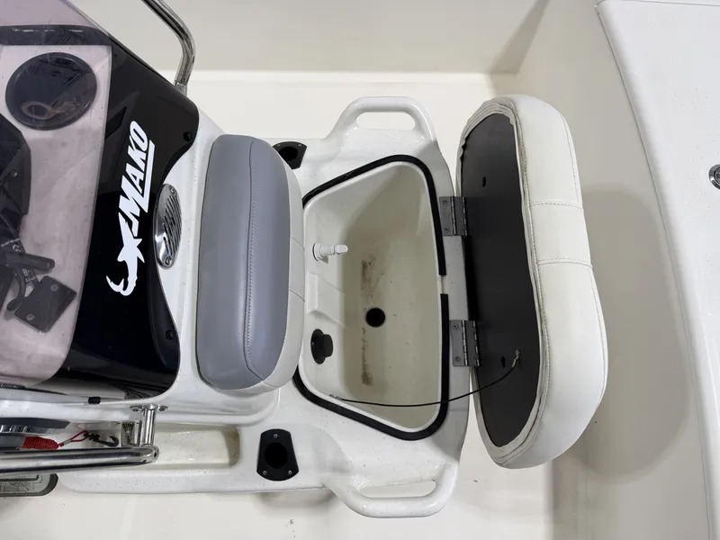 Slide: The Image of Mako Pro Skiff 17 CC 2022 - 14