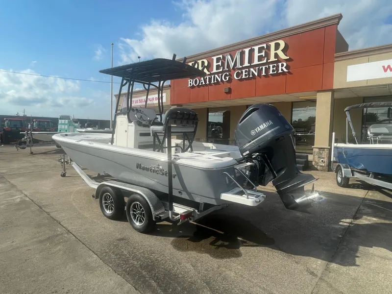 Slide: The Image of NauticStar 227 XTS 2023 - 10