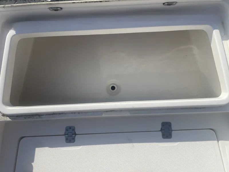 Slide: The Image of NauticStar 227 XTS 2023 - 25