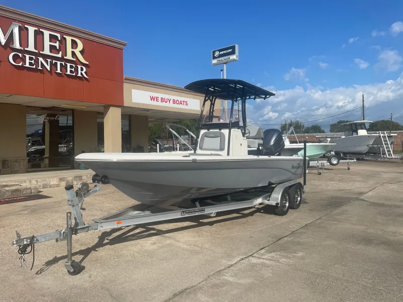 Slide: The Image of NauticStar 227 XTS 2023 - 3