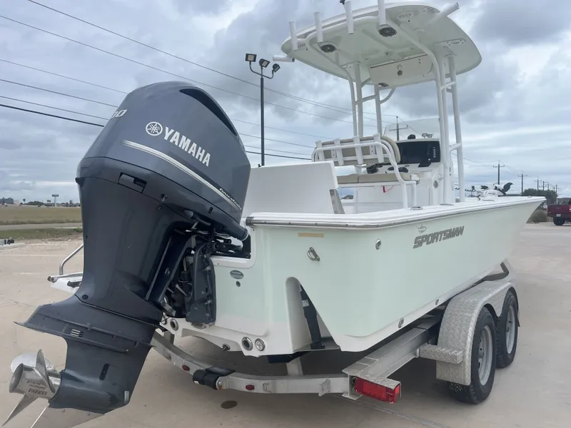 Slide: The Image of Sportsman Masters 247 Bay Boat 2016 - 8