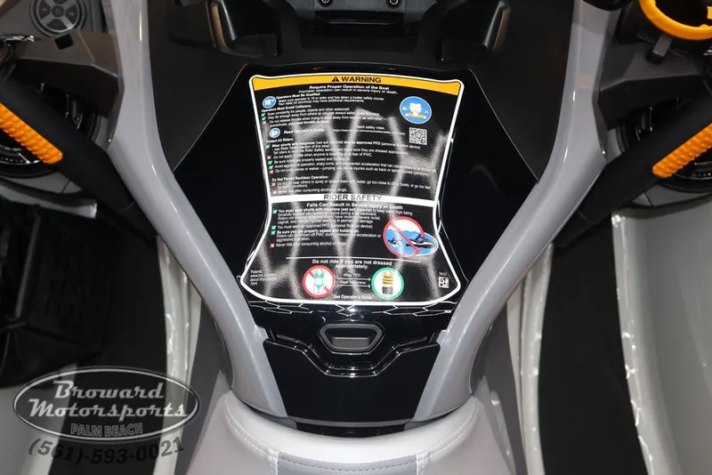 Slide: The Image of Sea-Doo FishPro Trophy 170 2025 - 21