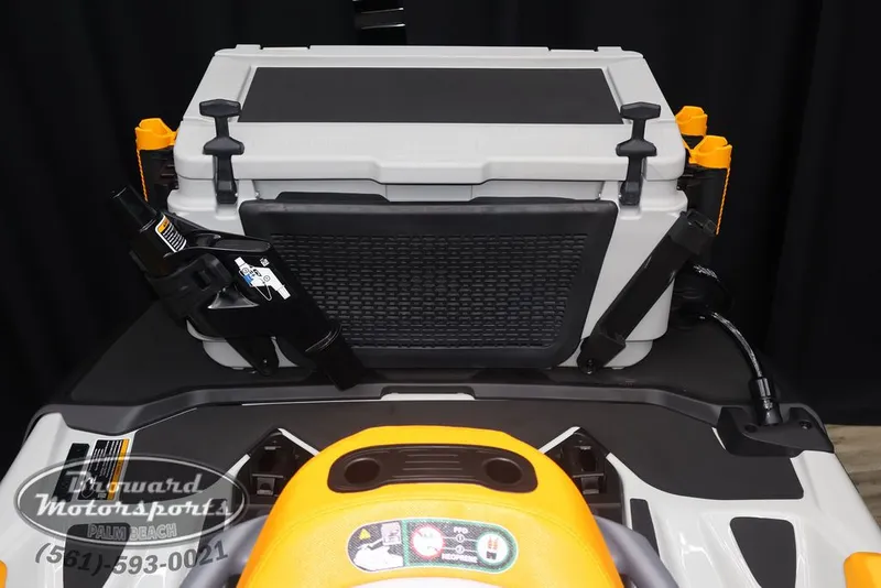 Slide: The Image of Sea-Doo FishPro Trophy 170 2025 - 24