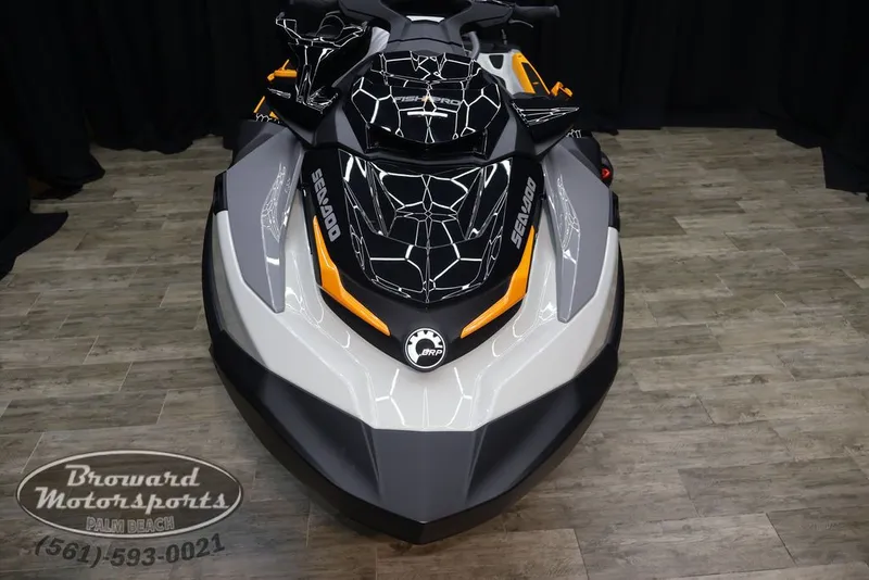 Slide: The Image of Sea-Doo FishPro Trophy 170 2025 - 7