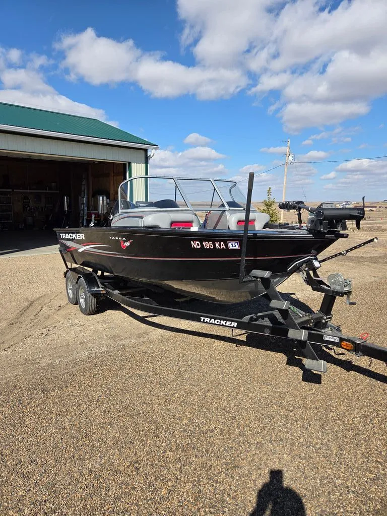 Slide: The Image of Tracker Targa 2015 - 4