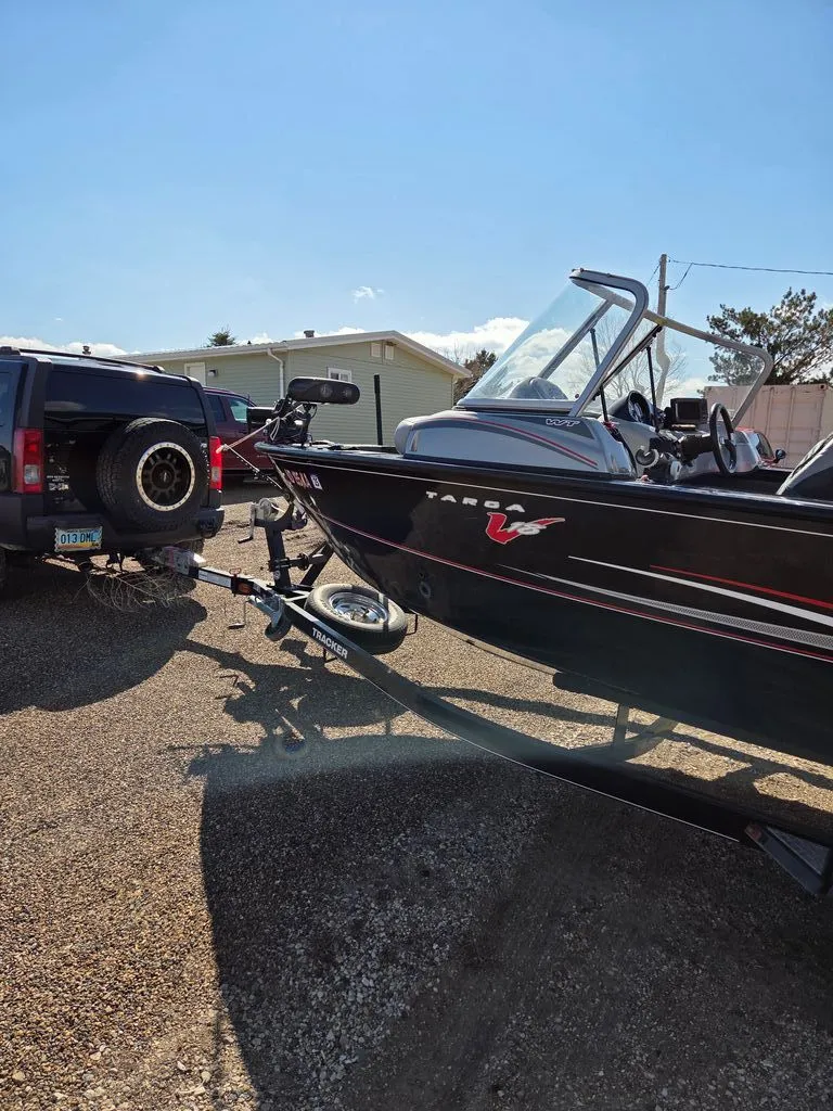 Slide: The Image of Tracker Targa 2015 - 9