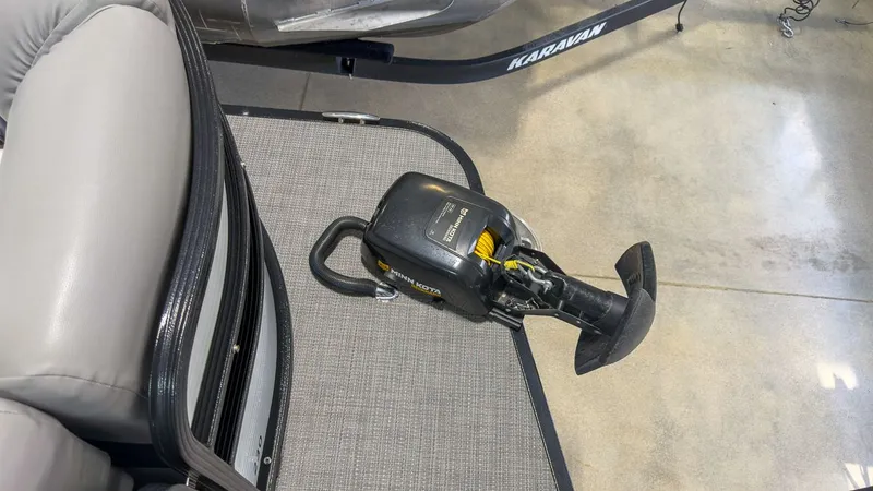 Slide: The Image of Manitou 23 Encore RF Dual SHP 2018 - 5