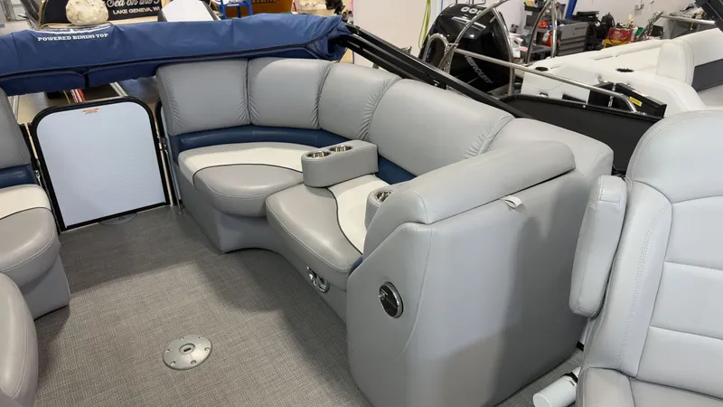 Slide: The Image of Manitou 23 Encore RF Dual SHP 2018 - 8