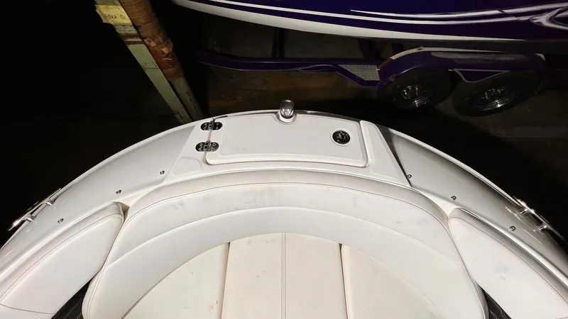 Slide: The Image of Sea Ray SPX 230 2021 - 9