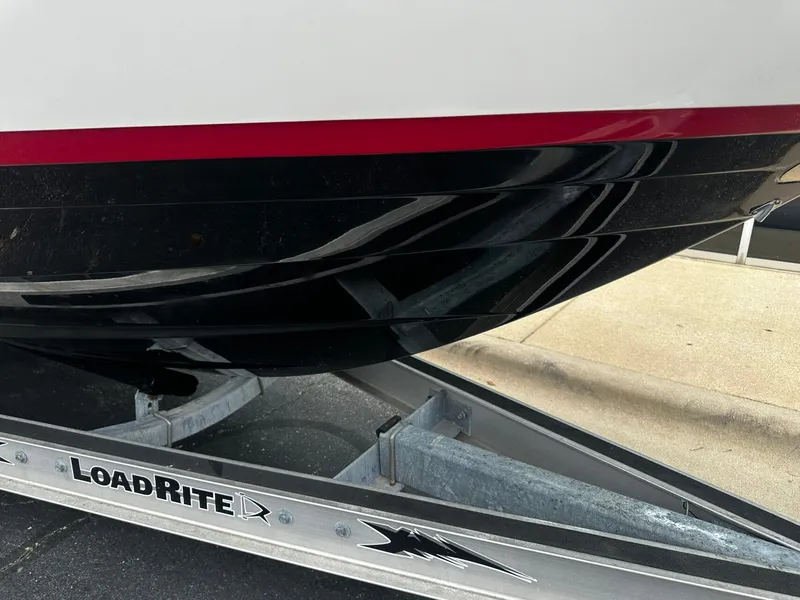 Slide: The Image of Regal LS4 Surf 2020 - 32