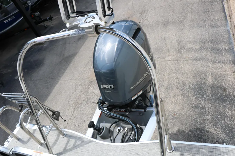 Slide: The Image of 2020 Trifecta 24RF LE boat with Yamaha 150 outboard motor, viewed from above. - 34