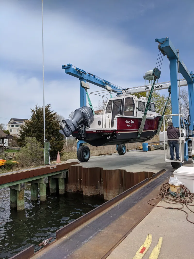 Slide: The Image of Ranger Tug R-27 Northwest Edition 2021 - 25