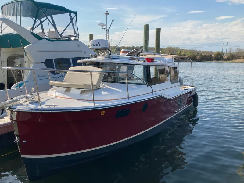 Slide: The Image of Ranger Tug R-27 Northwest Edition 2021 - 3