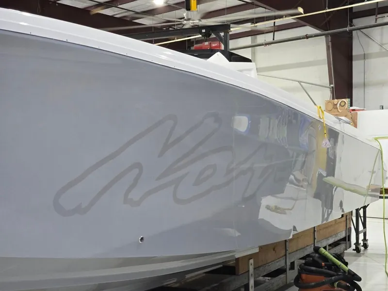 Slide: The Image of Nor-Tech 390 Sport 2025 - 2