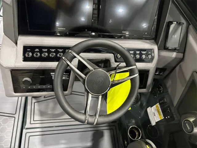 Slide: The Image of Cobalt R6 Surf 2026 - 12