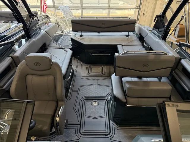 Slide: The Image of Cobalt R6 Surf 2026 - 37