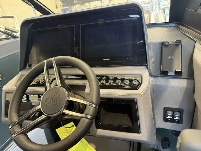 Slide: The Image of Cobalt R6 Surf 2026 - 24