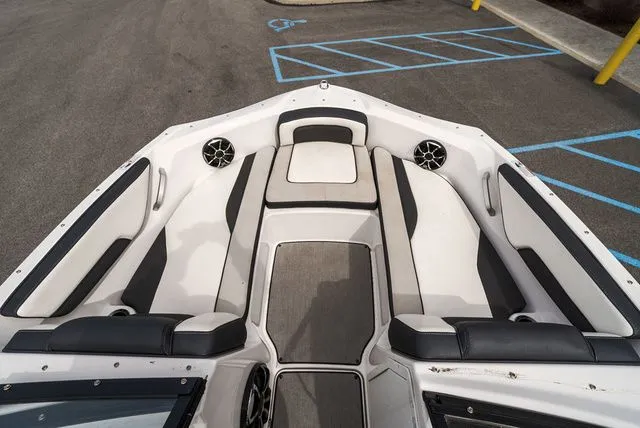 Slide: The Image of Yamaha AR195 2021 - 15