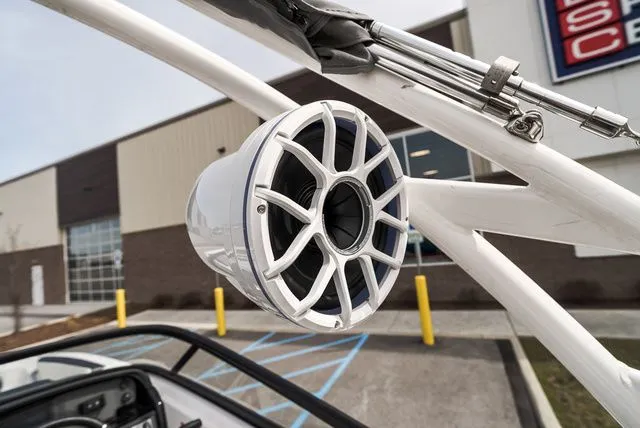 Slide: The Image of Yamaha AR195 2021 - 17