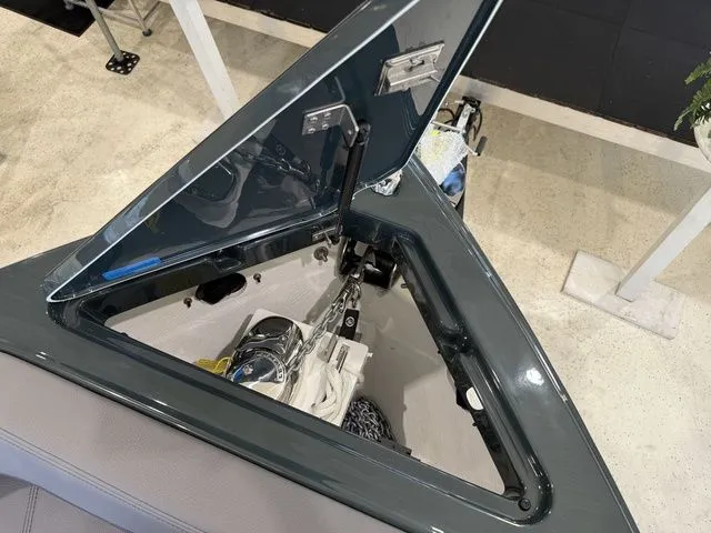 Slide: The Image of Cobalt R6 Surf 2026 - 36