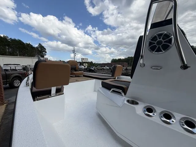 Slide: The Image of Xpress Xr21bay 2027 - 8