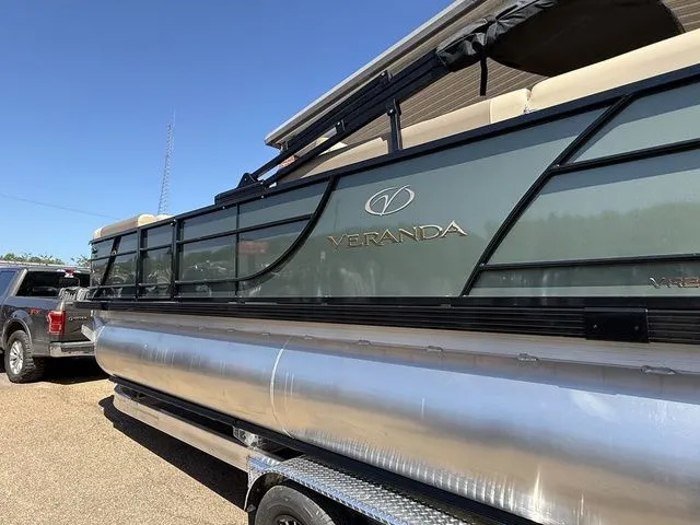 Slide: The Image of Verana VR22RC 2026 - 12