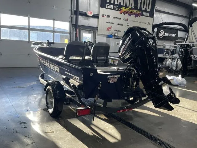 Slide: The Image of Tracker Super Guide V-16 SC 2026 - 23