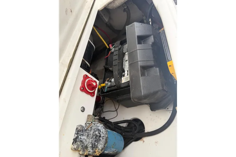 Slide: The Image of Battery compartment of 2015 AB Inflatables Navigo 15 VS boat. - 7