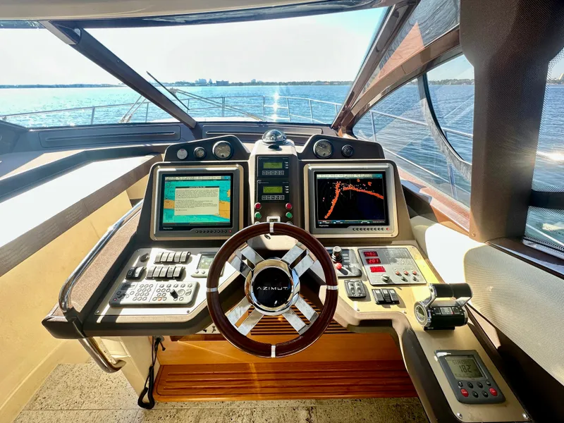 Slide: The Image of Azimut Fly 53 2011 - 21