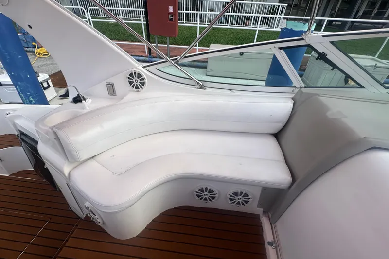 Slide: The Image of White seating area on 2001 Sea Ray 340 Sundancer boat deck. - 31