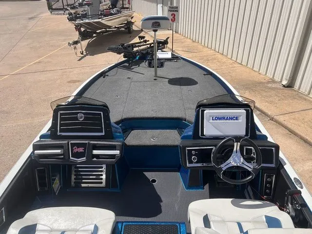 Slide: The Image of Ranger Z520R Cup Equipped 2022 - 10