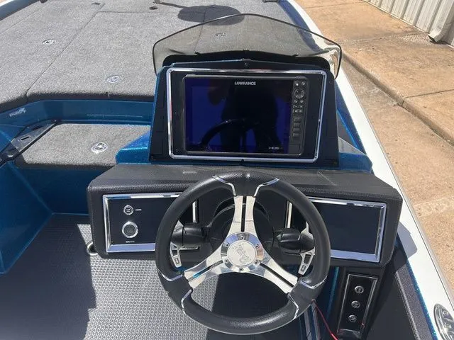 Slide: The Image of Ranger Z520R Cup Equipped 2022 - 12