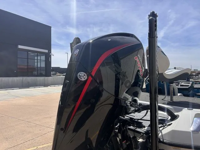 Slide: The Image of Ranger Z520R Cup Equipped 2022 - 19