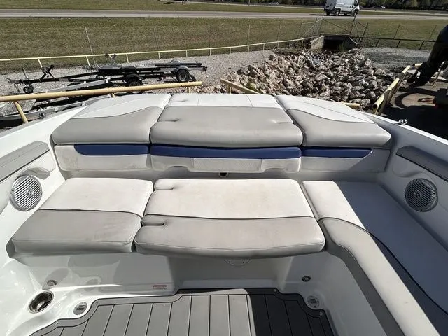 Slide: The Image of Tahoe 700 2019 - 17