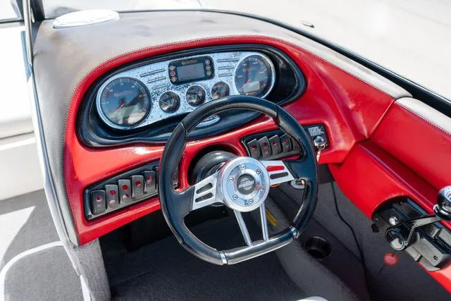 Slide: The Image of Malibu Wakesetter Xti 23 2006 - 7