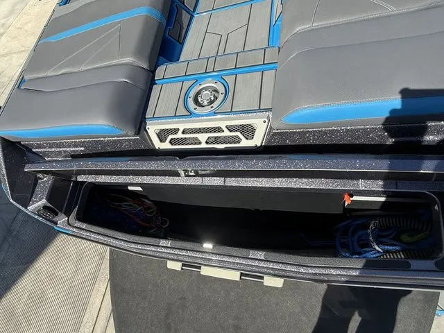 Slide: The Image of Supra SL 450 2022 - 14