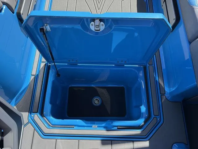 Slide: The Image of Supra SL 450 2022 - 16