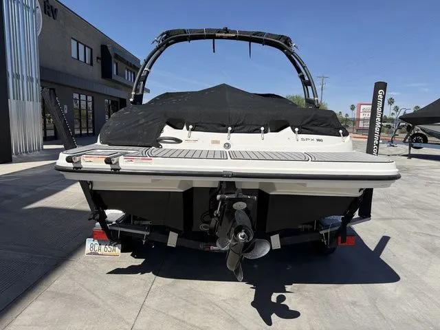 Slide: The Image of Sea Ray SPX 190 2018 - 7