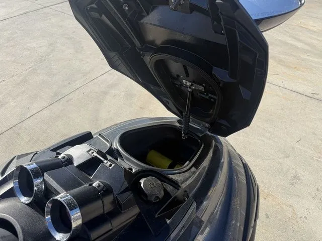 Slide: The Image of Yamaha FZ 2013 - 7