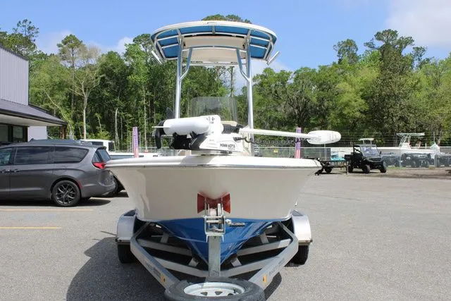 Slide: The Image of Sea Chaser 21 LX Bay 2021 - 11