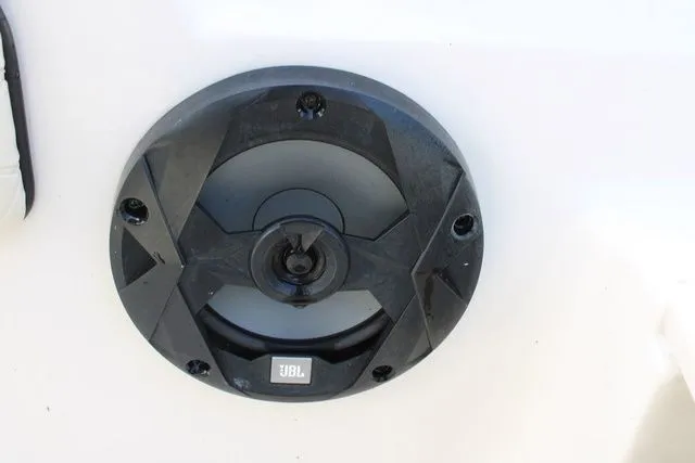 Slide: The Image of Sea Chaser 21 LX Bay 2021 - 24