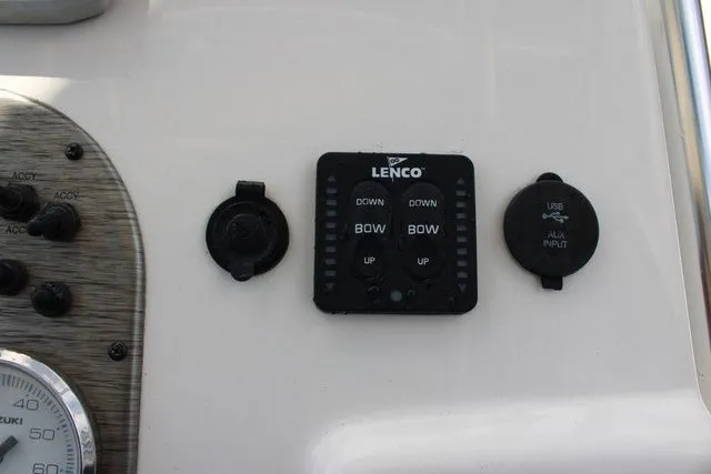 Slide: The Image of Sea Chaser 21 LX Bay 2021 - 30