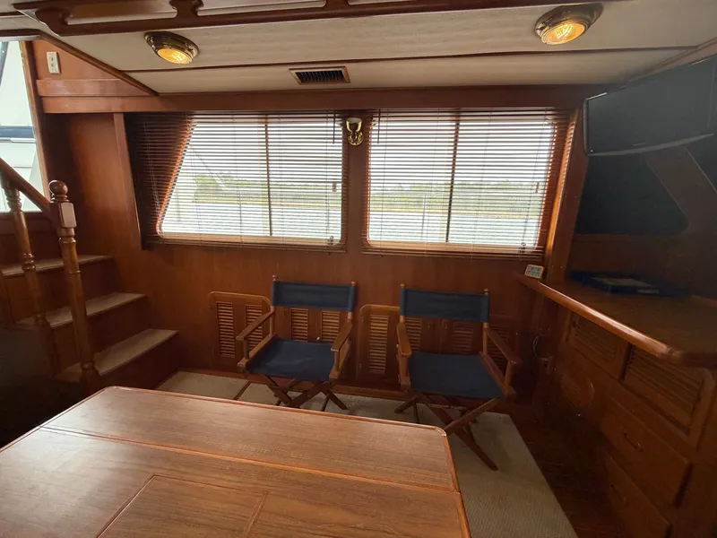 Slide: The Image of Interior of a 2002 Heritage East 36 Sundeck yacht. - 3