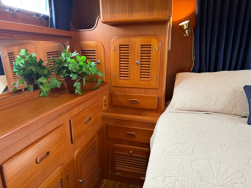 Slide: The Image of Heritage East 36 Sundeck 2002 - 42