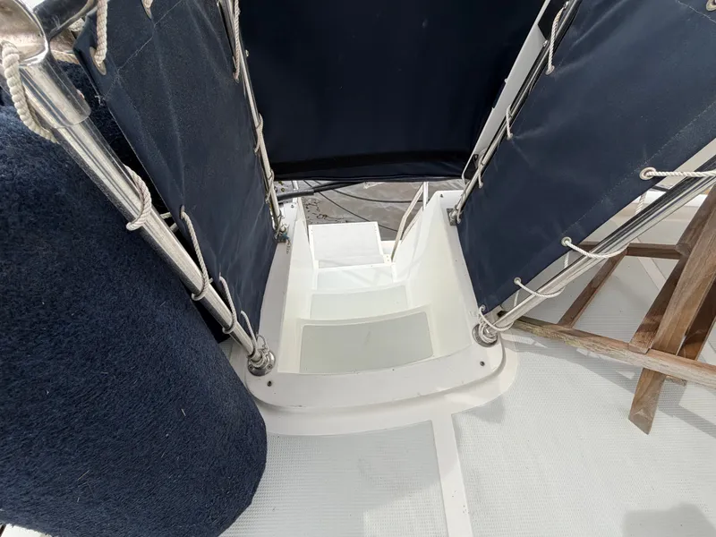 Slide: The Image of Heritage East 36 Sundeck 2002 - 45